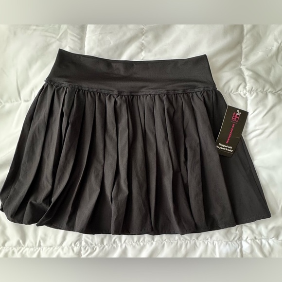 No bounderis Women's Pleated Skirts - Picture 4 of 8